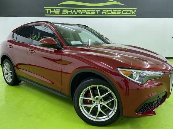 ALFA ROMEO STELVIO 2018 ZASFAKNN9J7C05596 image ALFA ROMEO STELVIO 2018 ZASFAKNN9J7C05596 image